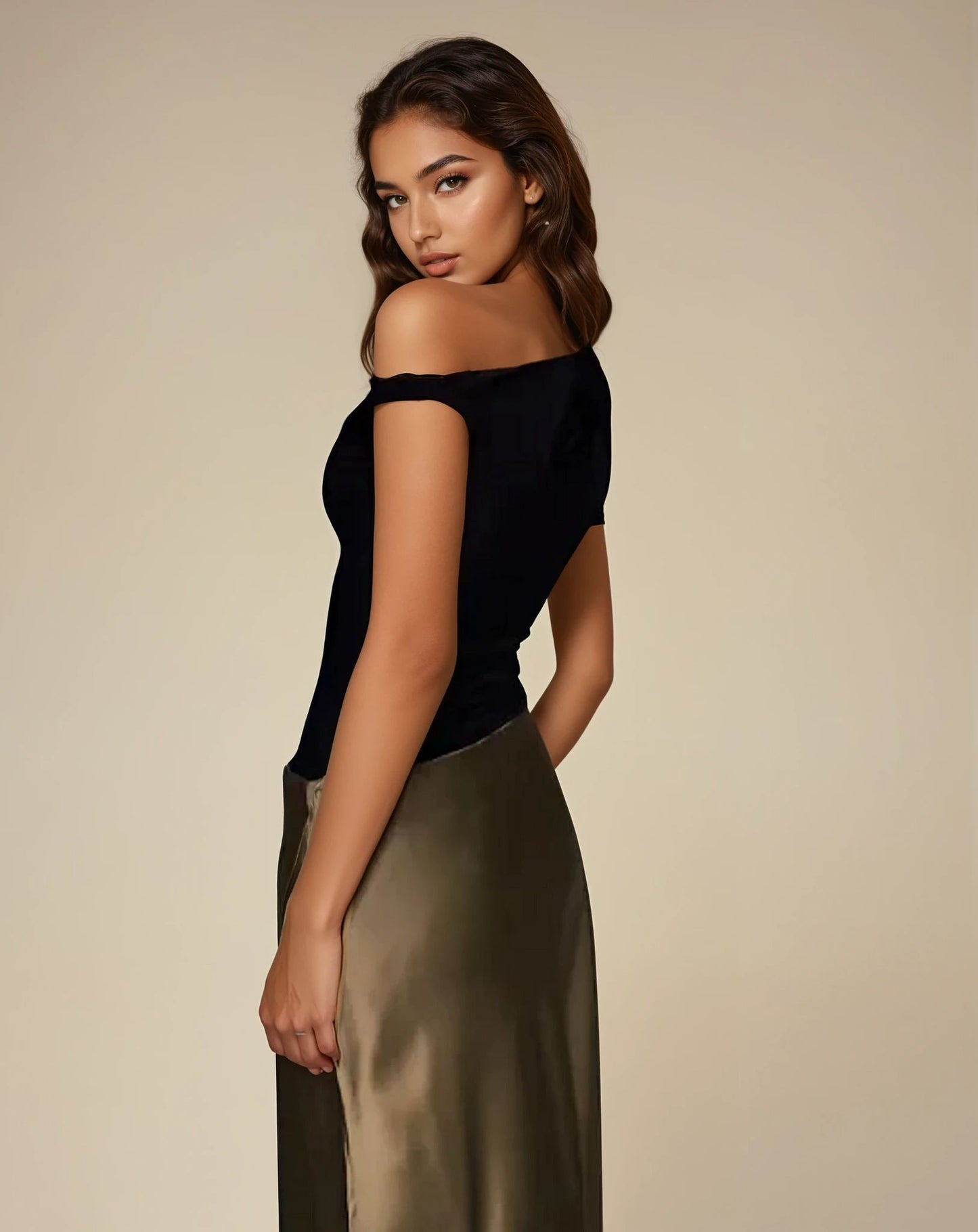 Exclusive Double Sculpted Slinky Twist Detail Bodysuit in Black
