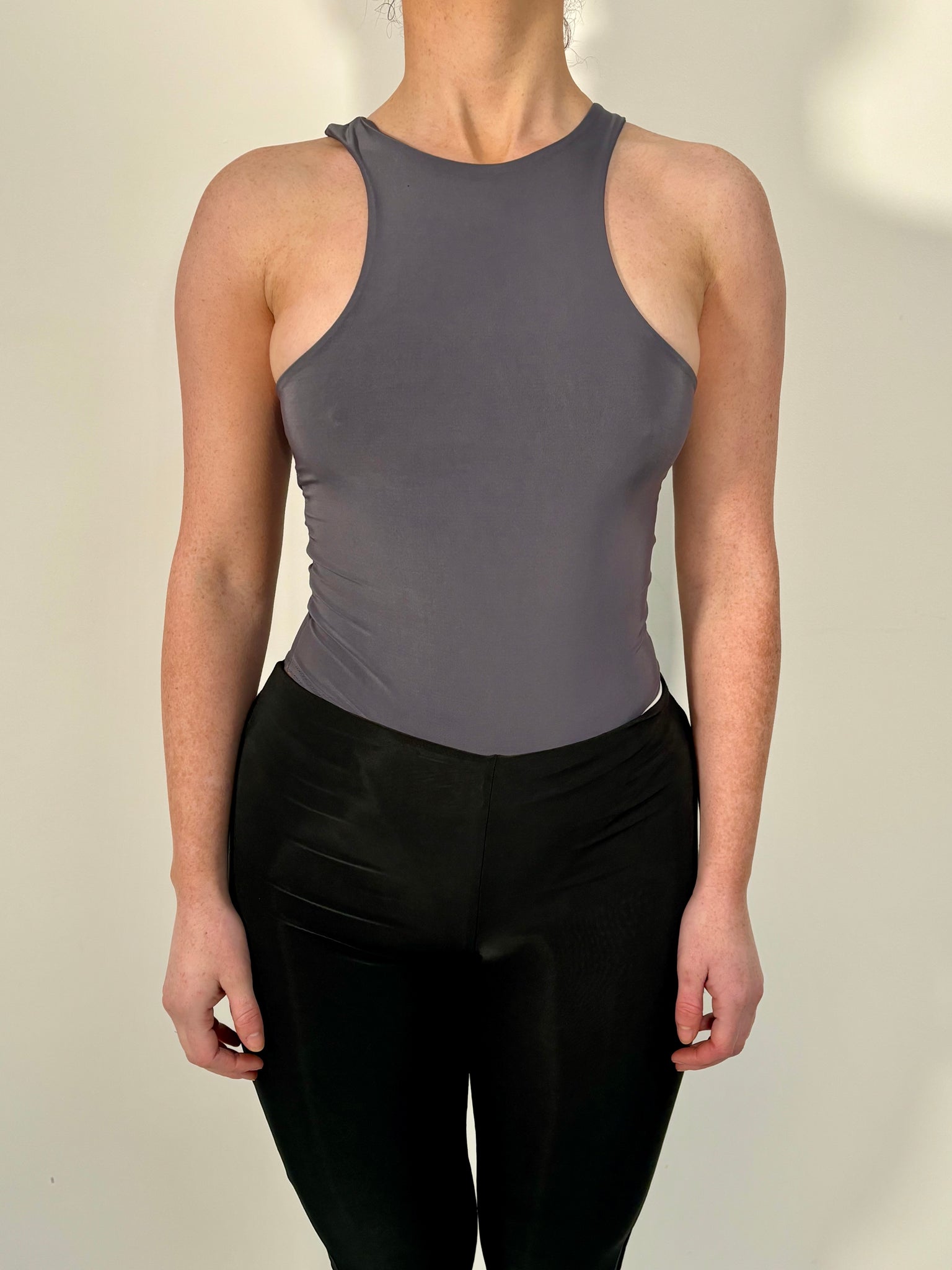 double layer racer neck body CHARCOAL