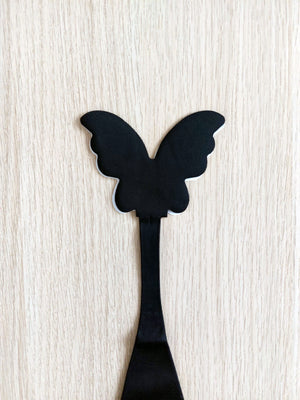 FK Invisible adhesive BUTTERFLY thong in black