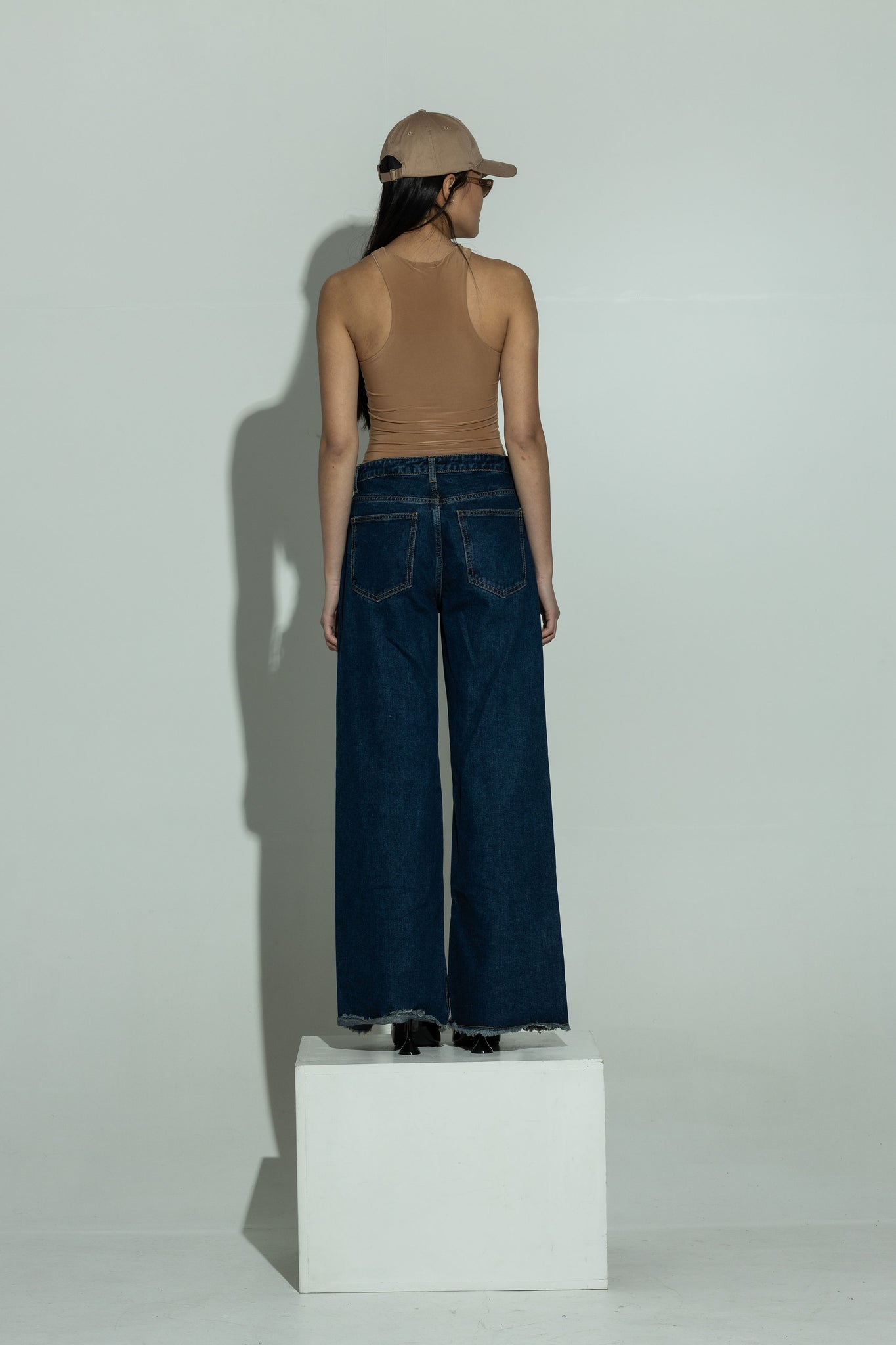 SCULPT double layer racer neck body camel