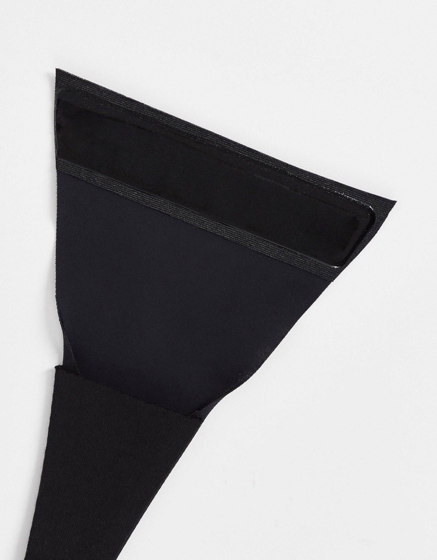 FK Invisible adhesive thong in black